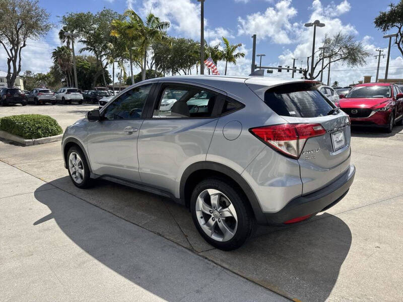 2020 Honda HR-V LX
