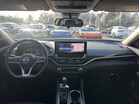 2023 Nissan Altima 2.5 SR