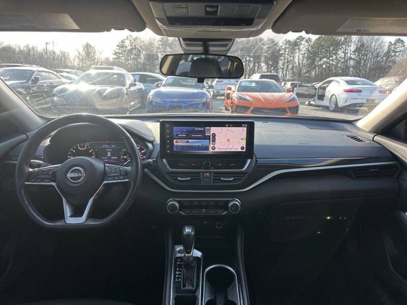 2023 Nissan Altima 2.5 SR