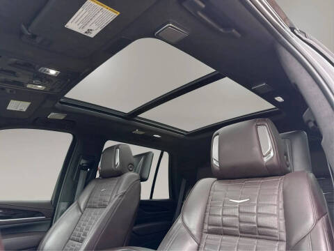 2022 Cadillac Escalade Sport Platinum