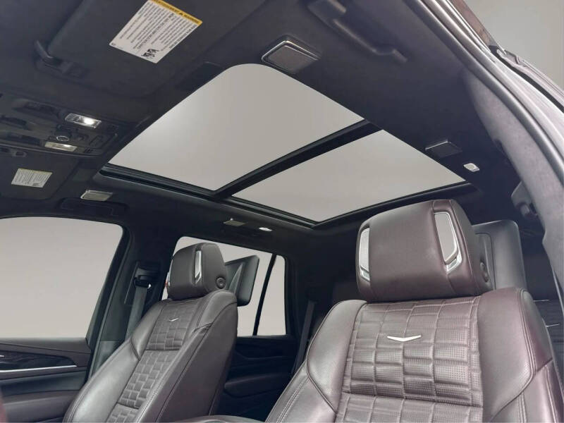 2022 Cadillac Escalade Sport Platinum