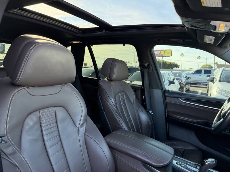 2015 BMW X5 xDrive50i