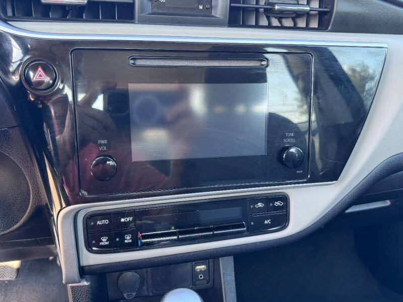 2018 Toyota Corolla LE