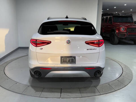 2022 Alfa Romeo Stelvio Ti