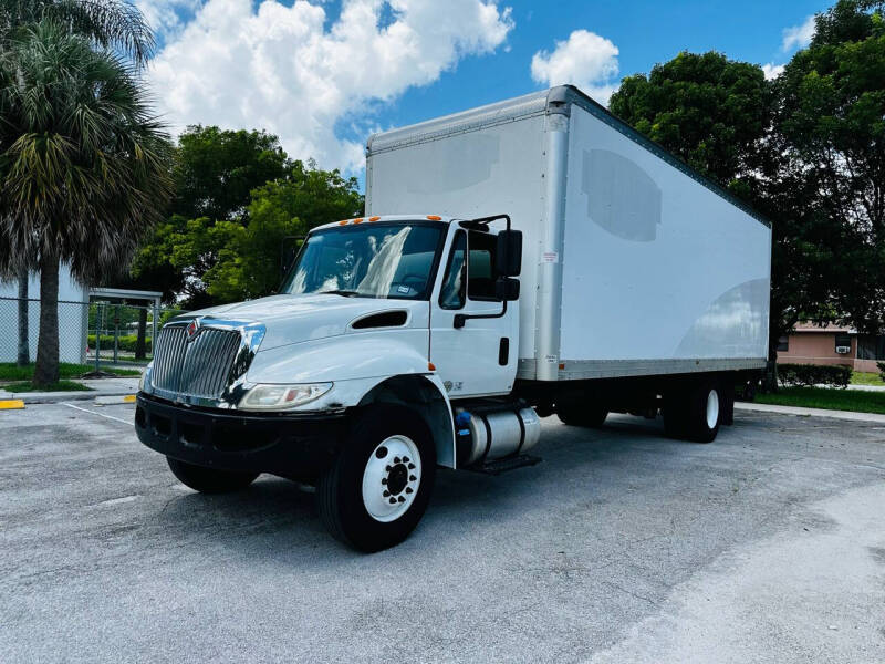 2017 International DuraStar 4300