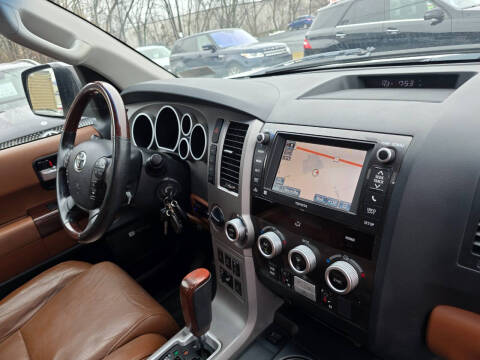 2013 Toyota Sequoia Platinum