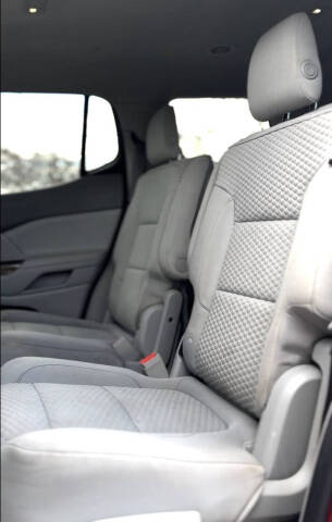 2019 GMC Acadia SL