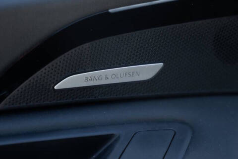 2025 Audi Q5 quattro Premium Plus TFSI