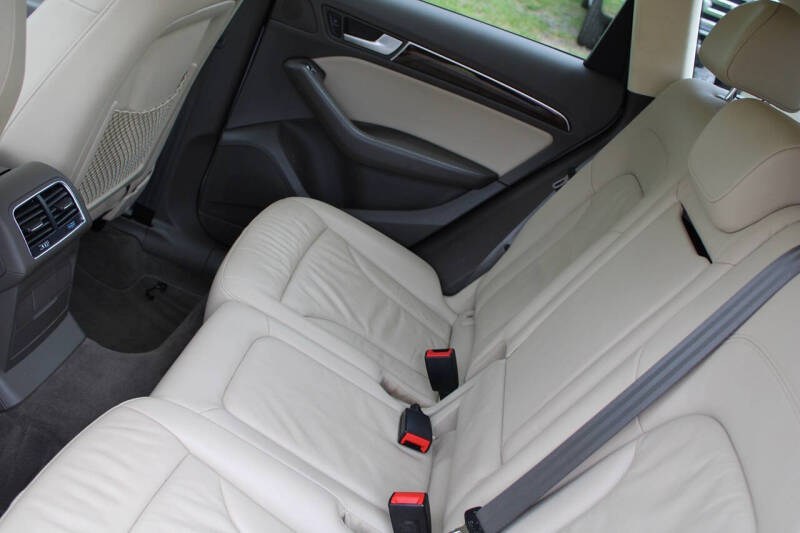 2015 Audi Q5 2.0T quattro Premium