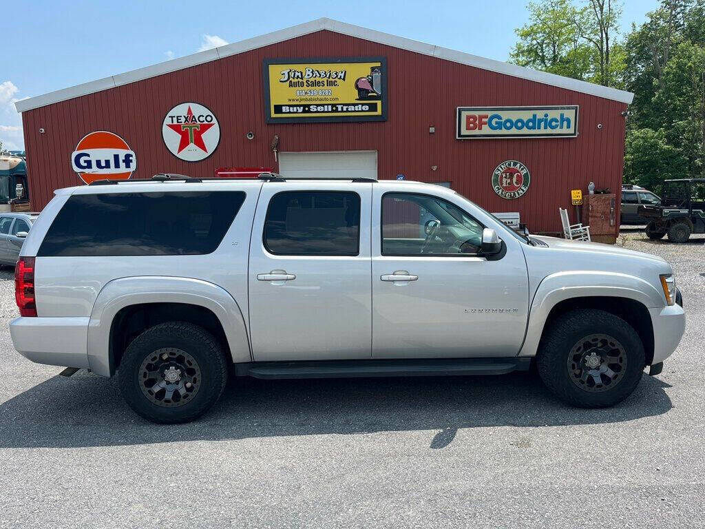 2013 Chevrolet Suburban 2