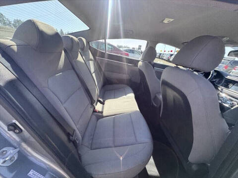 2019 Hyundai Elantra
