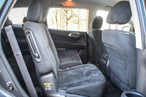 2013 Nissan Pathfinder SV