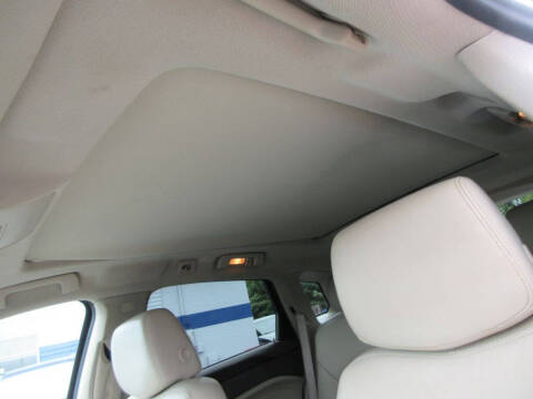 2011 Cadillac SRX Luxury Collection