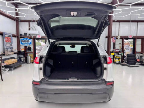 2023 Jeep Cherokee Altitude Lux