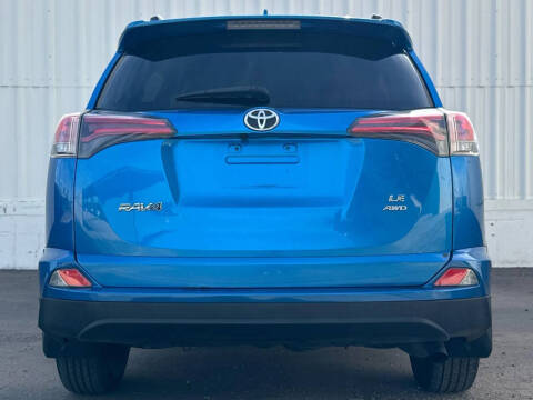 2018 Toyota RAV4 LE