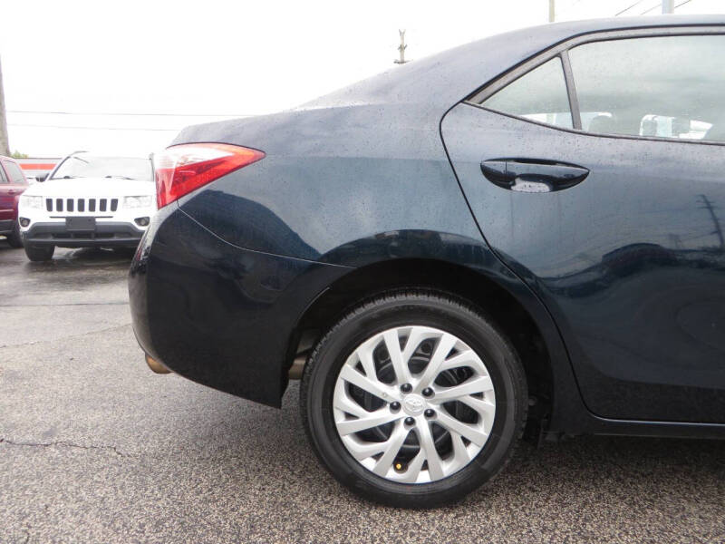 2017 Toyota Corolla LE