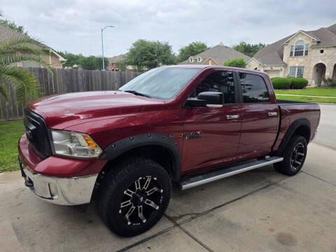 2015 RAM 1500 SLT