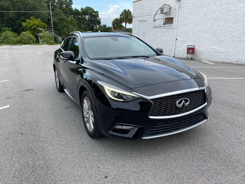 2018 Infiniti QX30 Luxury