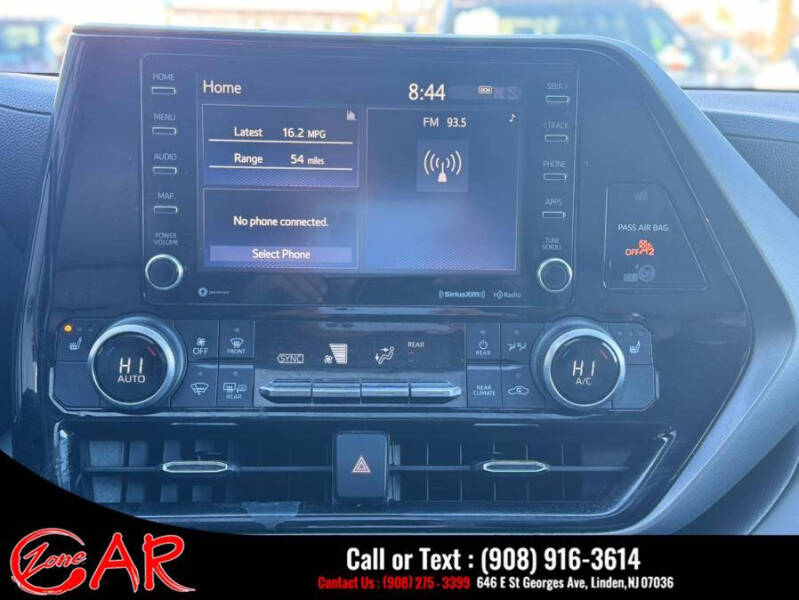 2022 Toyota Highlander XLE