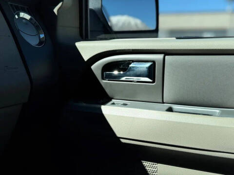 2011 Ford Expedition EL XLT