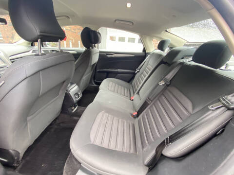 2018 Ford Fusion Hybrid SE