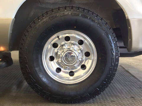 2003 Ford Excursion XLT