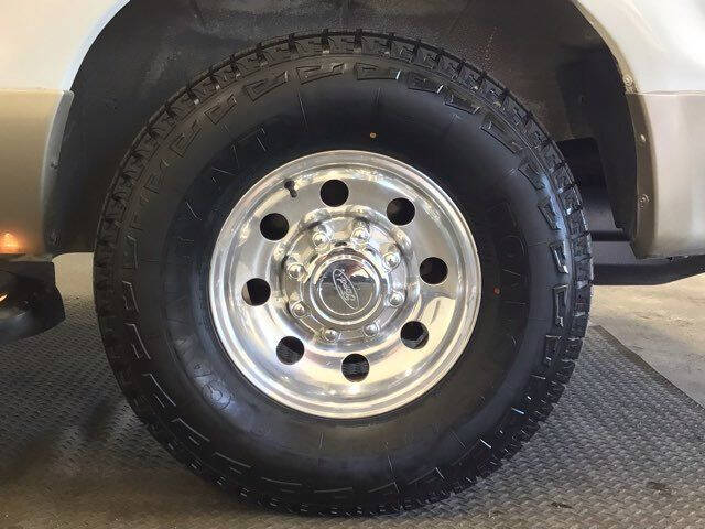 2003 Ford Excursion XLT