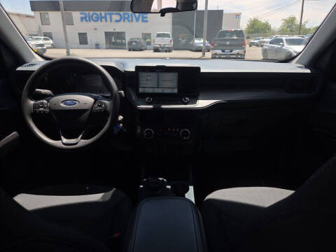 2023 Ford Maverick XL