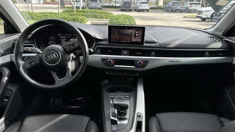 2017 Audi A4 2.0T quattro Prestige