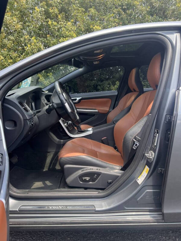 2016 Volvo S60 T5 Drive-E Premier