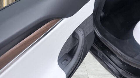 2023 Tesla Model S Standard Range
