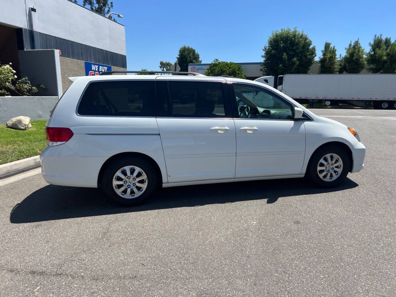 2010 Honda Odyssey for sale at ZRV AUTO INC in Brea, CA