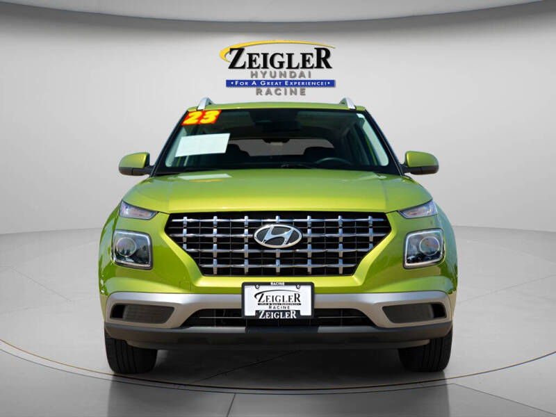 2023 Hyundai Venue SEL