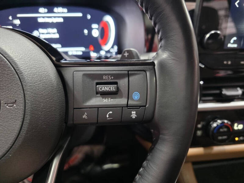 2022 Nissan Pathfinder Platinum