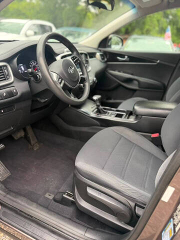2019 Kia Sorento LX