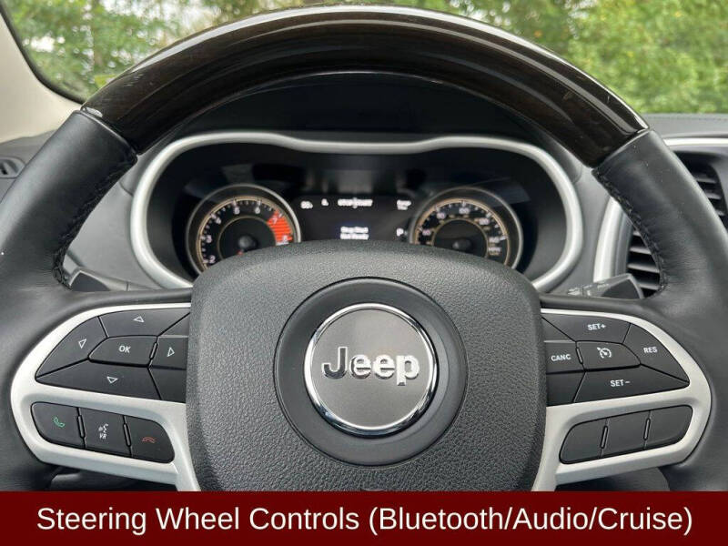 2017 Jeep Cherokee Overland