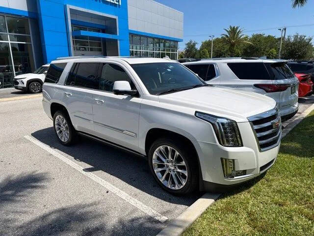 2020 Cadillac Escalade Premium Luxury