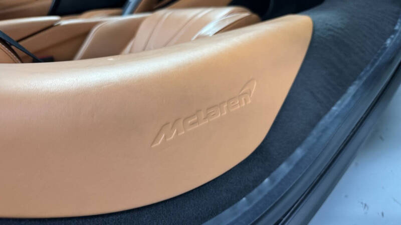 2020 McLaren 720S Spider