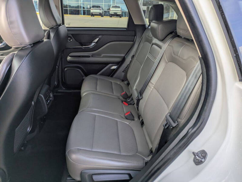 2023 Lincoln Corsair Standard