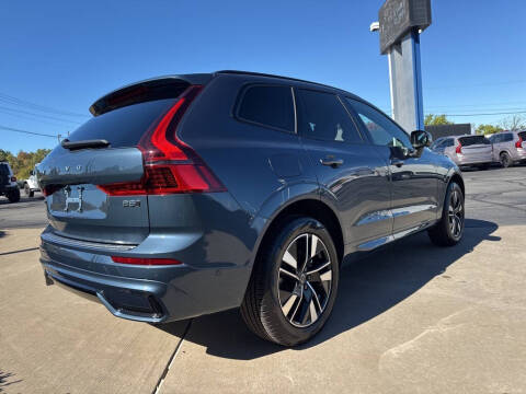 2026 Volvo XC60 B5 Plus