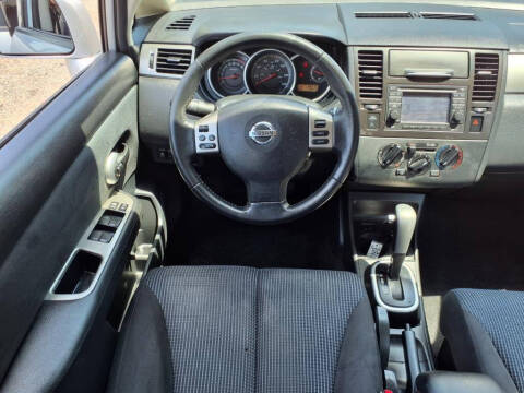 2012 Nissan Versa 1.8 SL