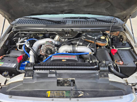 2003 Ford Excursion XLT