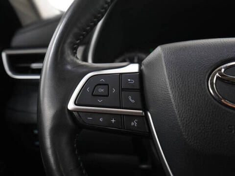 2025 Toyota Highlander XLE