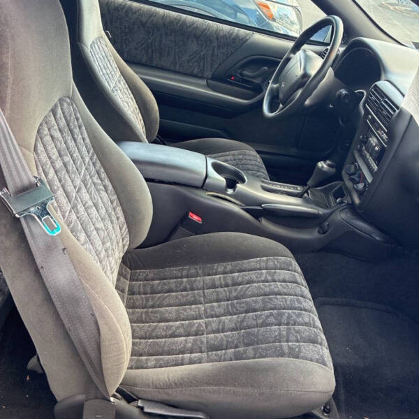 2002 Chevrolet Camaro