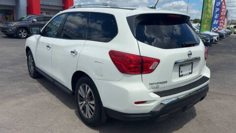 2018 Nissan Pathfinder