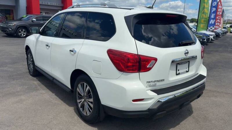 2018 Nissan Pathfinder