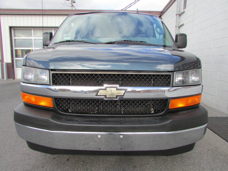 2017 Chevrolet Express LT 3500