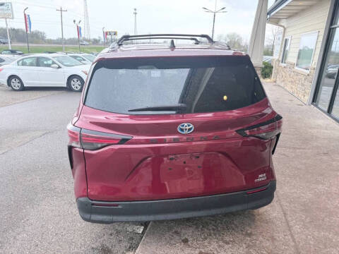 2021 Toyota Sienna XLE 7-Passenger