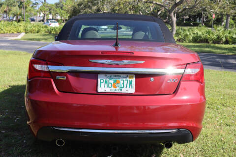 2012 Chrysler 200 Touring