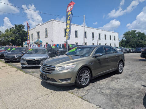 2013 Ford Taurus Limited Photo
